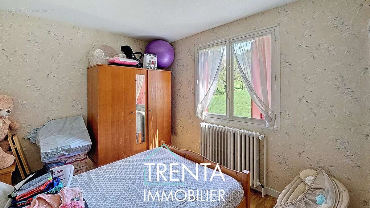 Maison à LES ABRETS