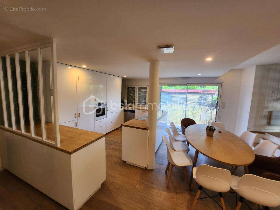 Appartement à DREUIL-LES-AMIENS