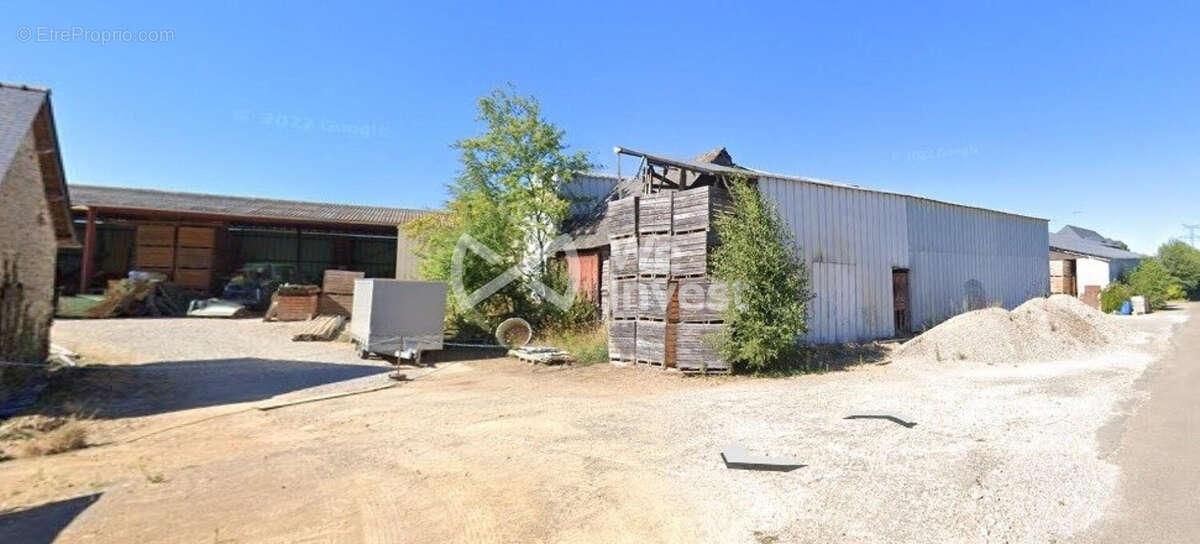 Maison à COMMER