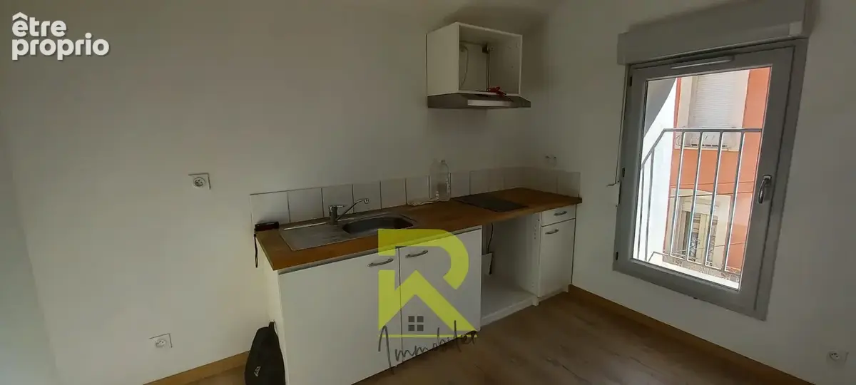 Béziers   immeuble de rapport rénové avec garage - photo 10
