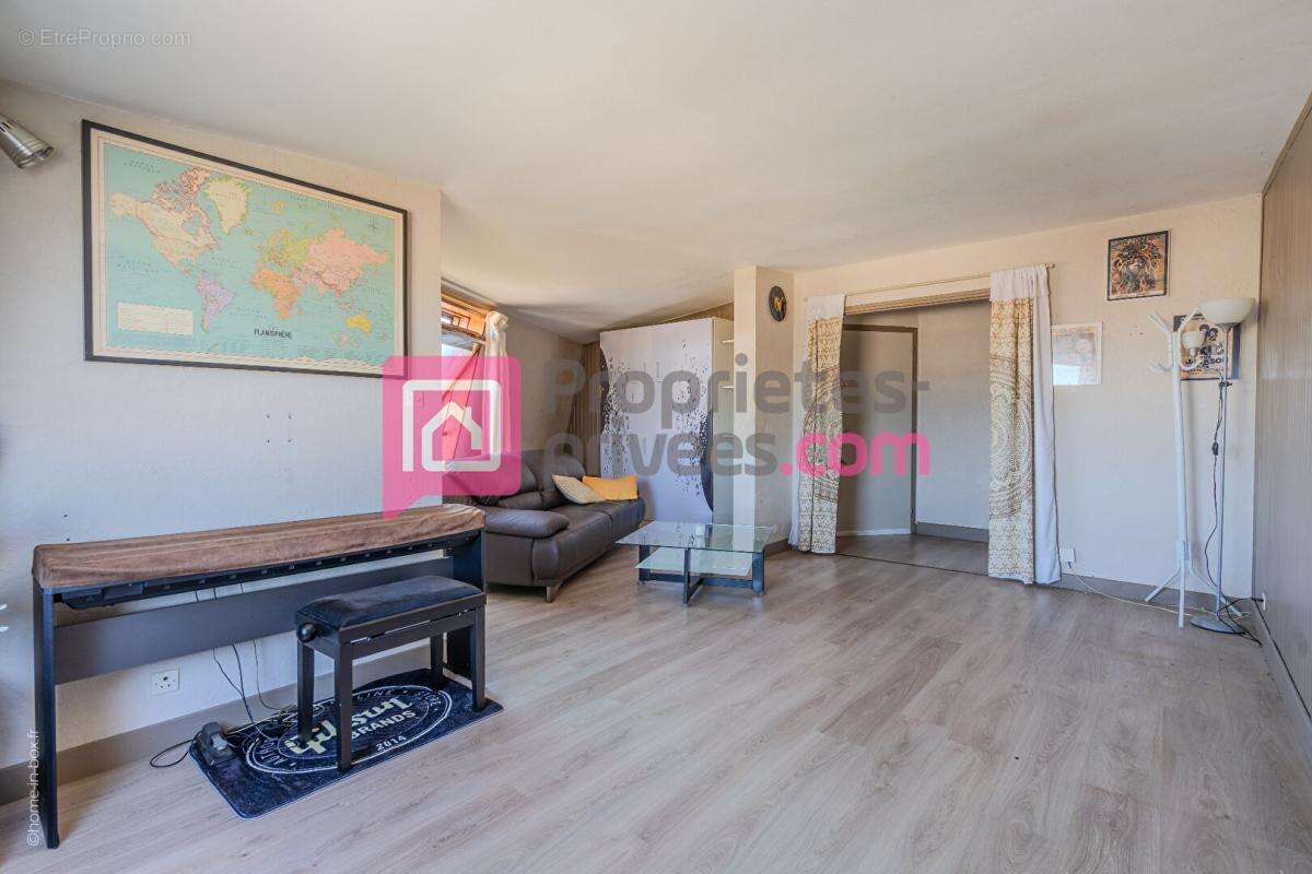 Appartement à NOISEAU
