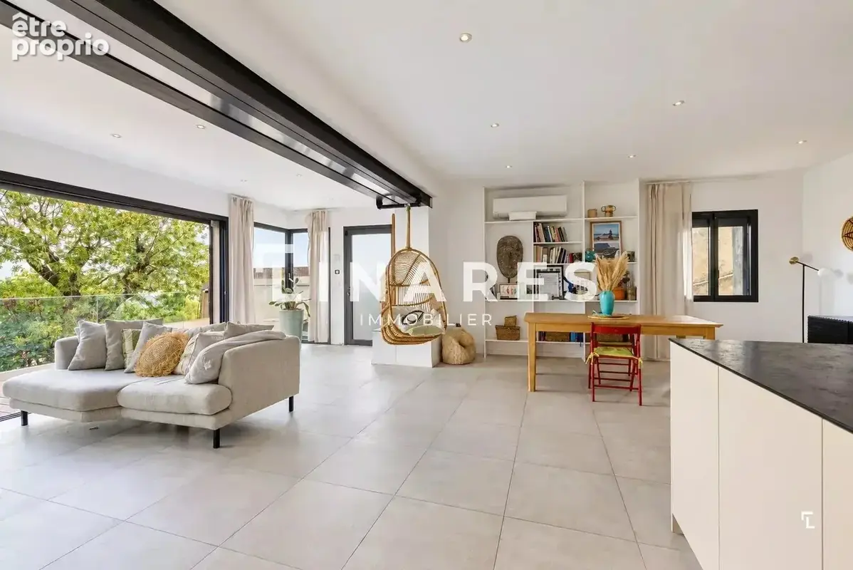 LA DOMINANTE - Villa T3 de 83m² - Abri de jardin de 7m² -Terrain de 259m² - 13011 - photo 2