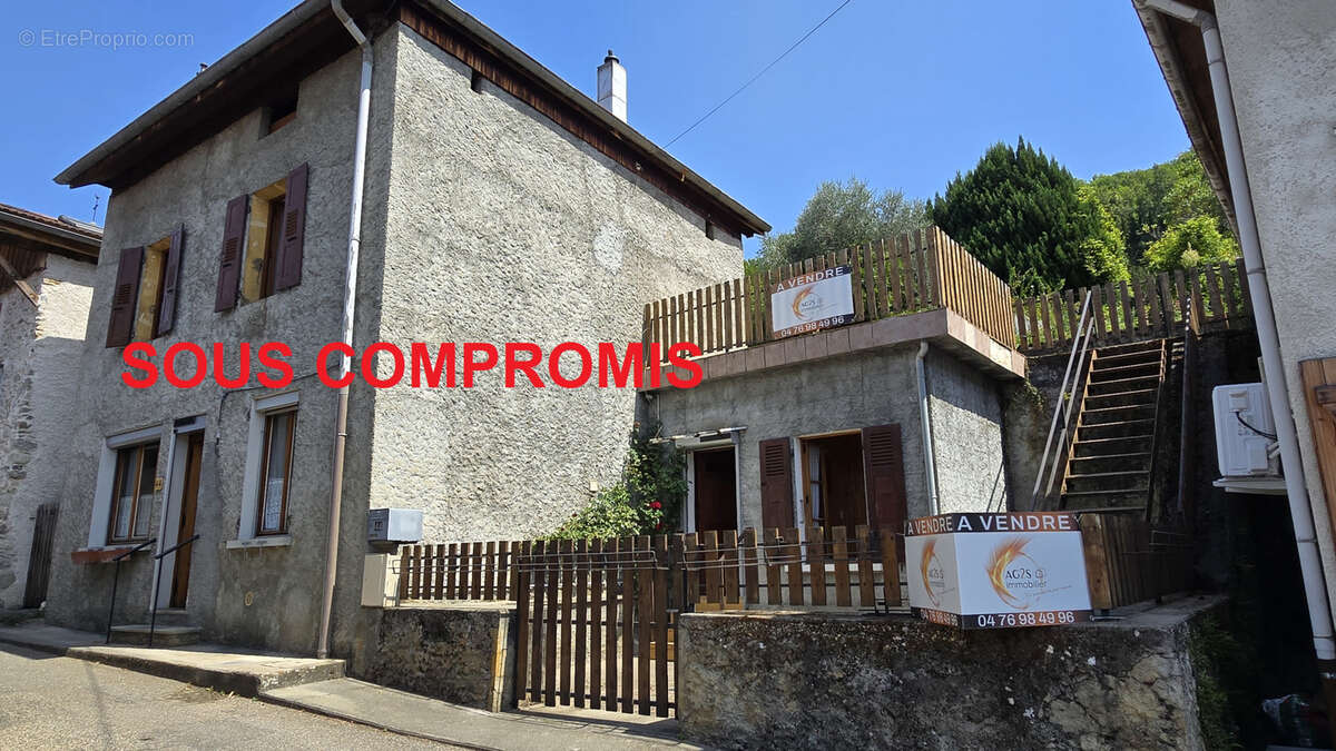 Maison à PONTCHARRA