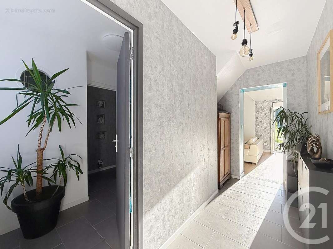 Maison à ETRELLES-SUR-AUBE