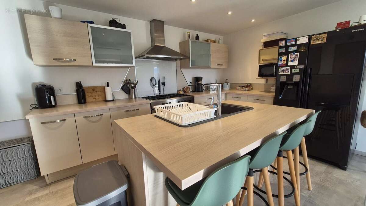 Maison à POUEYFERRE