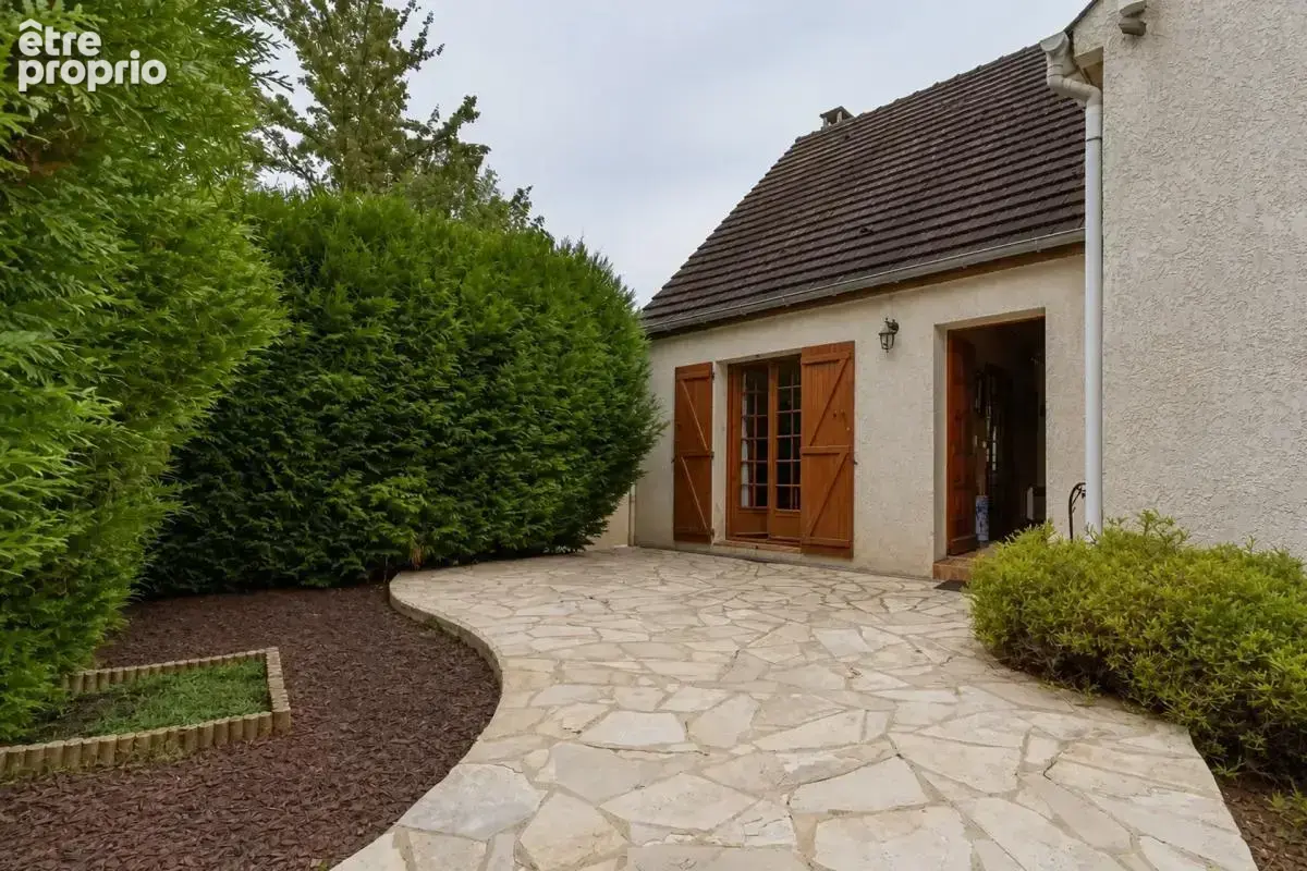 Maison de 7 pièces de 112 m² à Parmain - photo 2