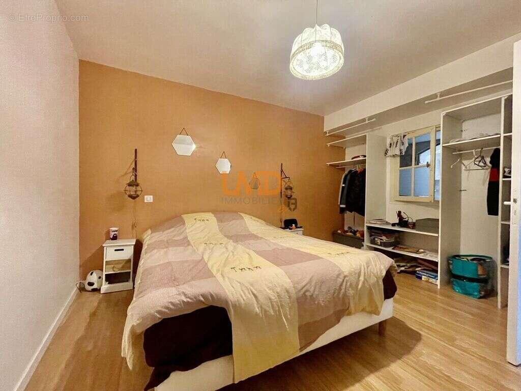 Maison à ALIGNAN-DU-VENT