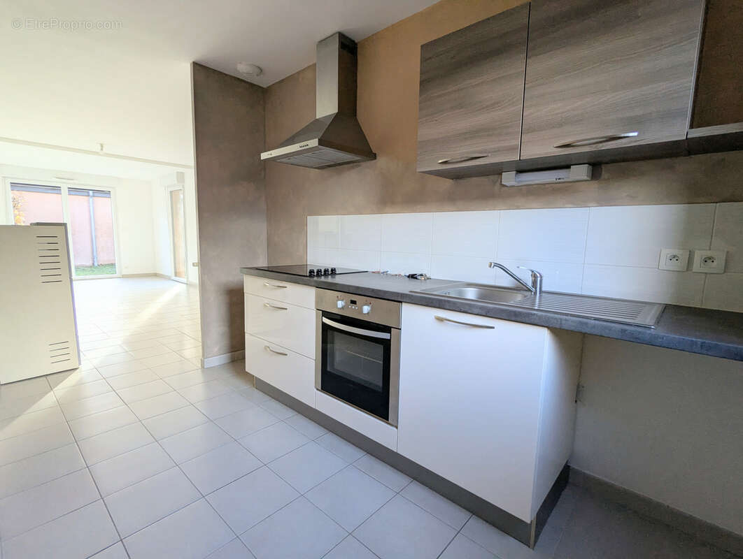 A vendre dans le centre PLELAN LE GRAND, maison 4 chambres récente - photo 6