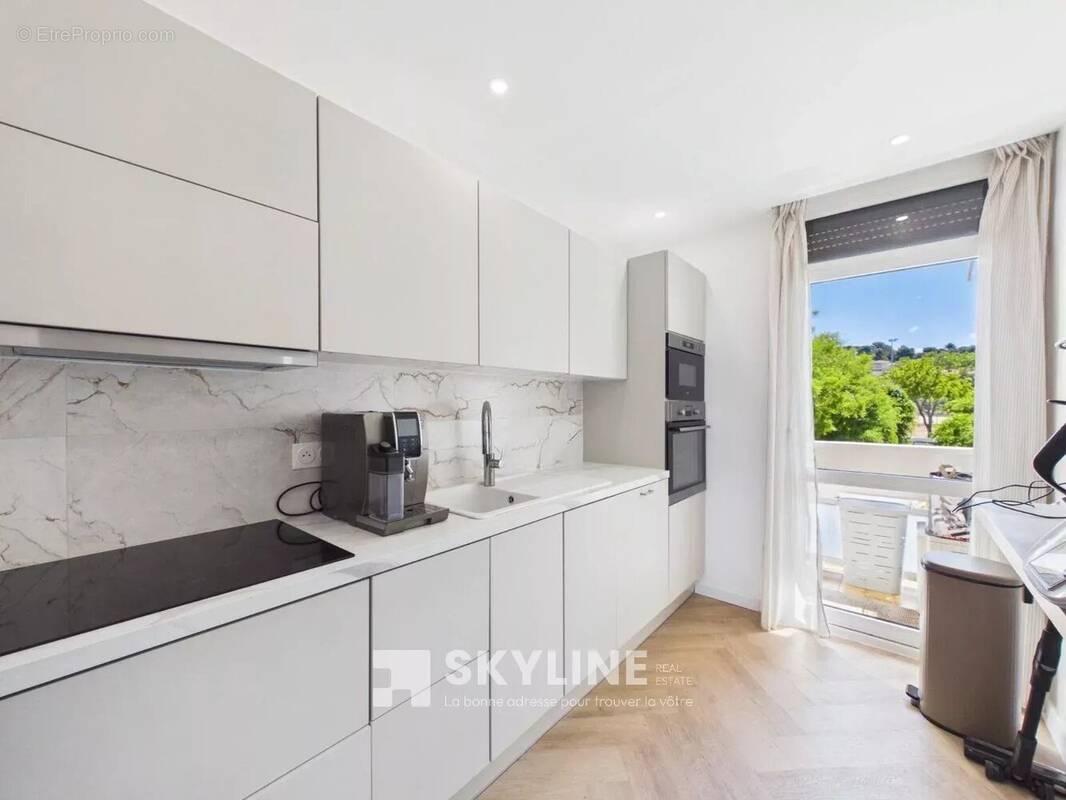 Appartement à MARSEILLE-12E
