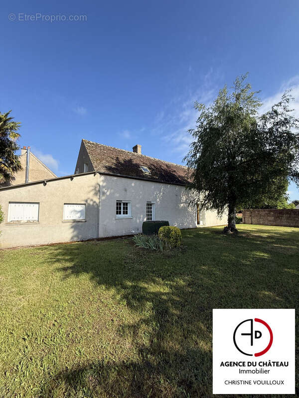 Maison à SAINT-BENOIT-SUR-LOIRE