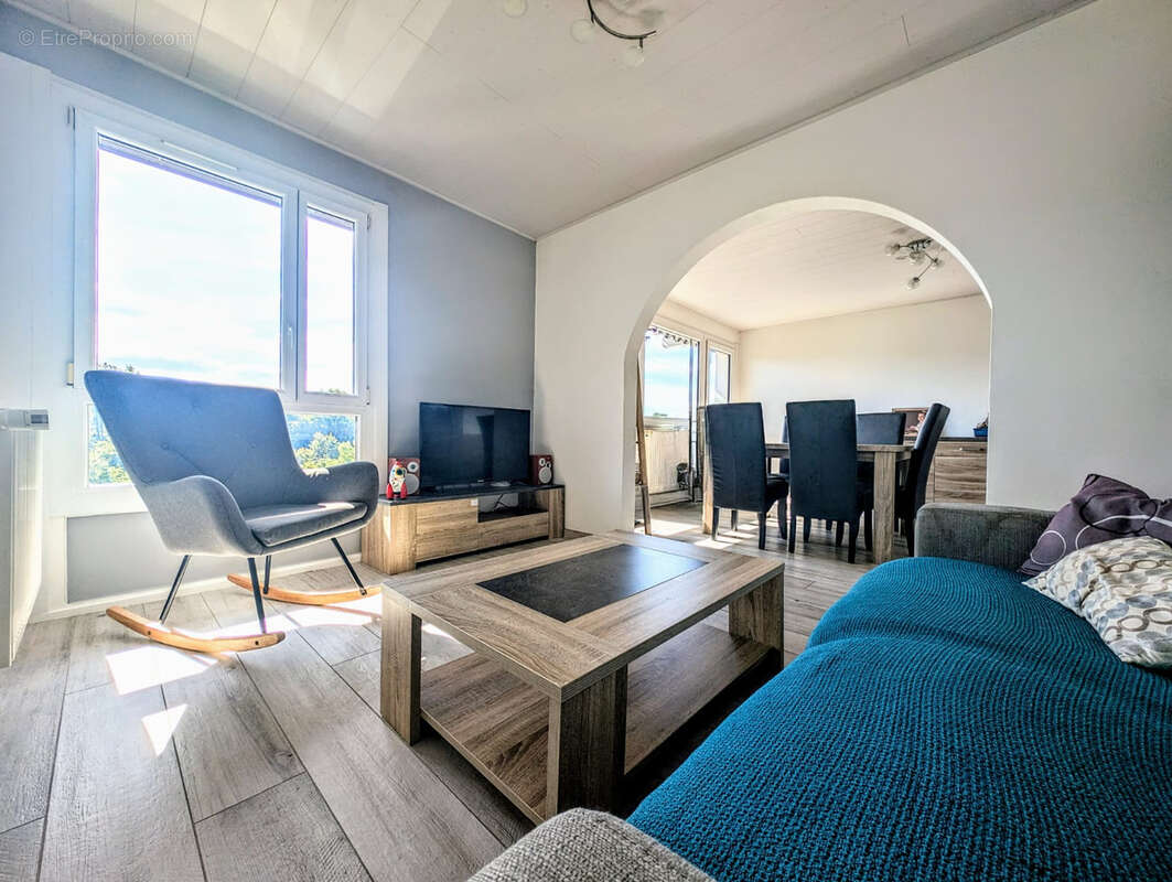 Appartement à MEYTHET