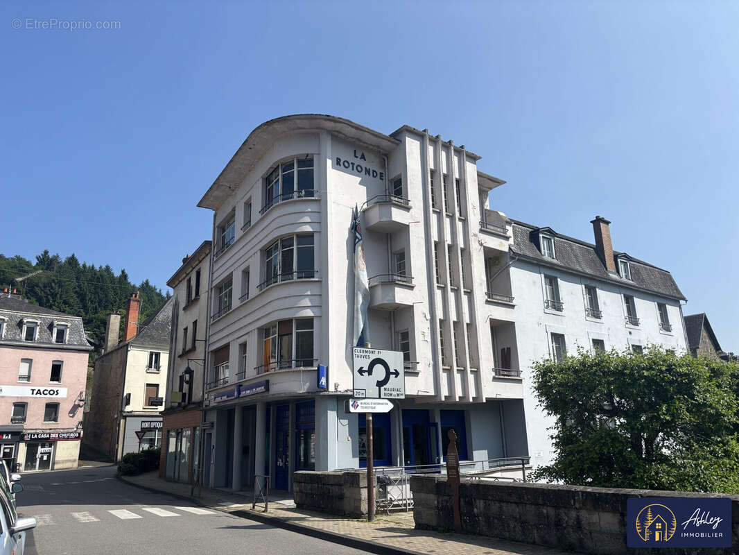 Appartement à BORT-LES-ORGUES