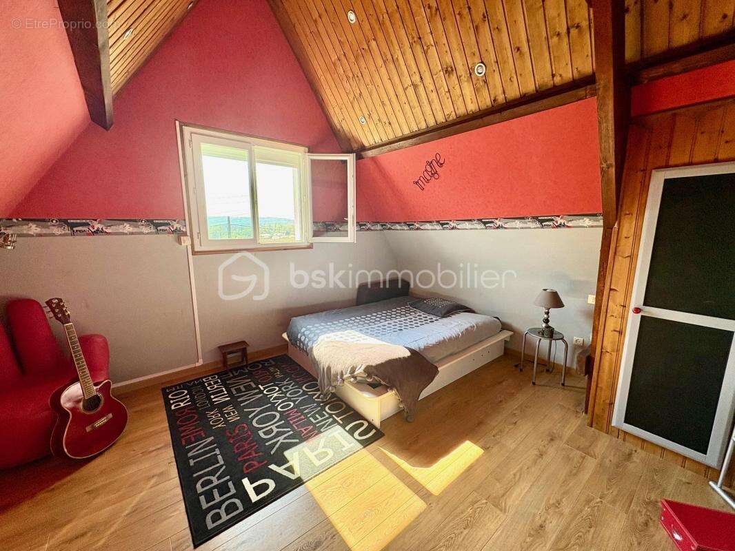 Maison à MARCOUSSIS