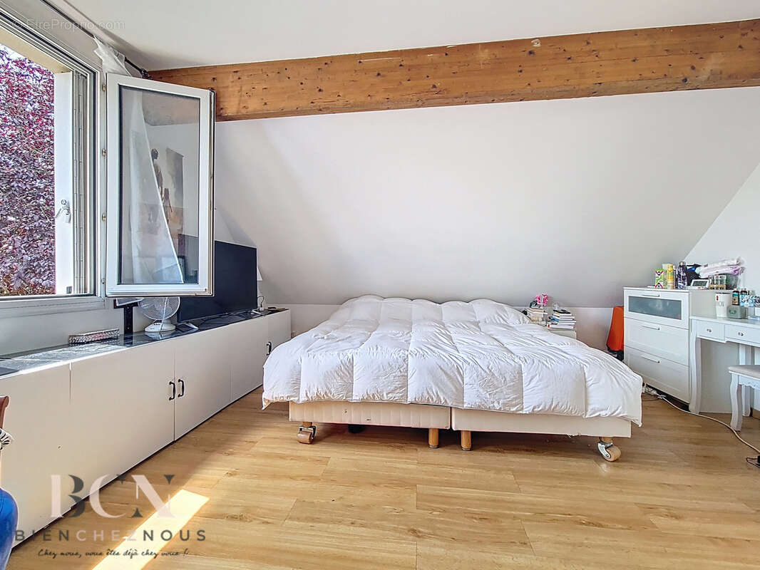 Maison à L&#039;ISLE-ADAM