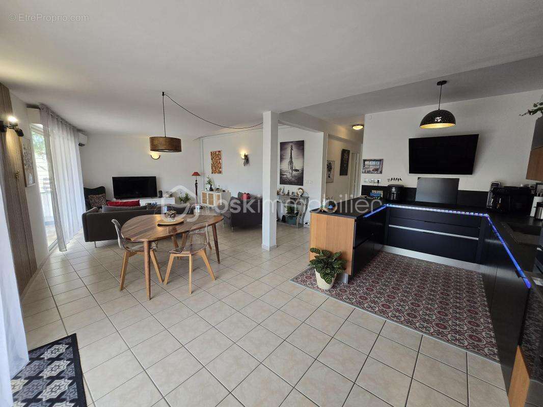EXCLUSIVITÉ – T3 de standing en front de mer – Terrasse de 70 m², vue mer et intimité absolue - photo 9
