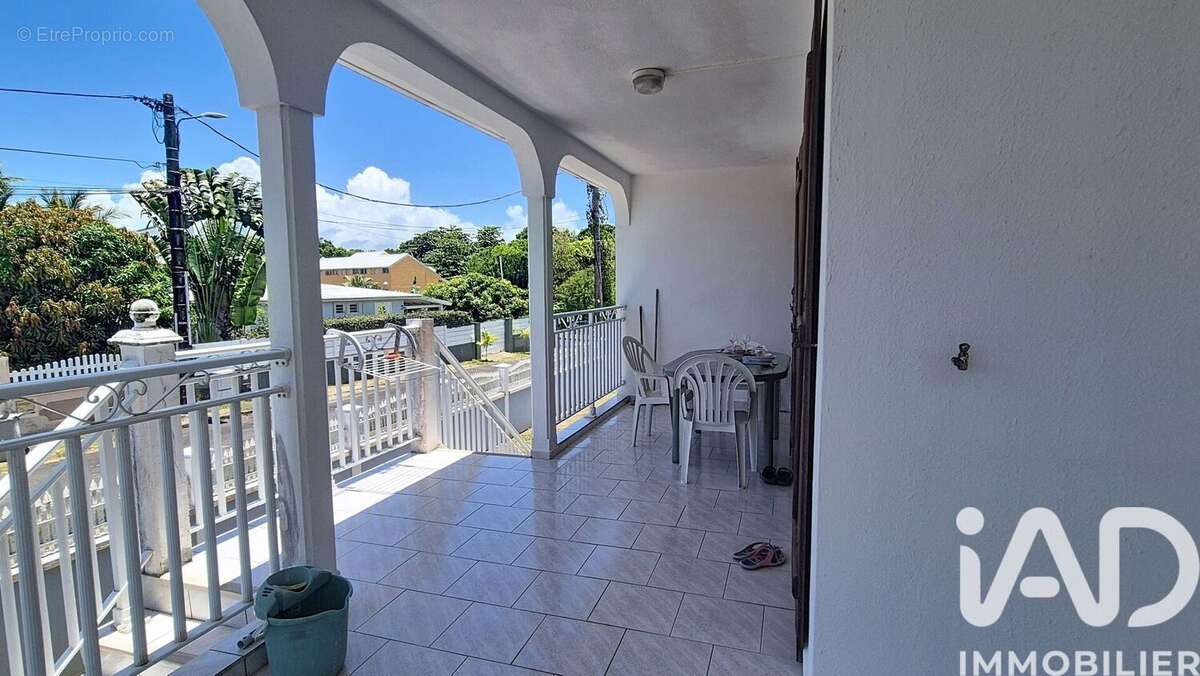 Photo 2 - Maison à LE GOSIER