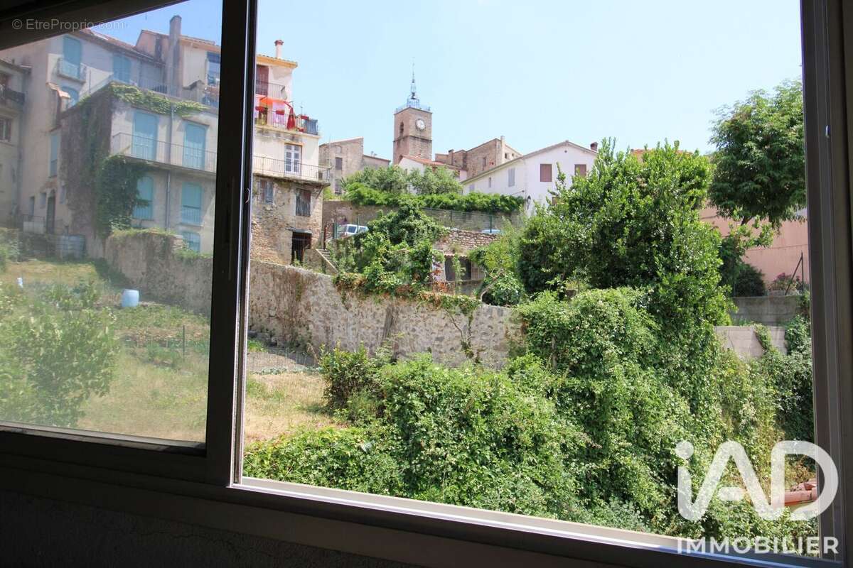 Appartement 319 m² à Saint-Laurent-De-Cerdans  - photo 6