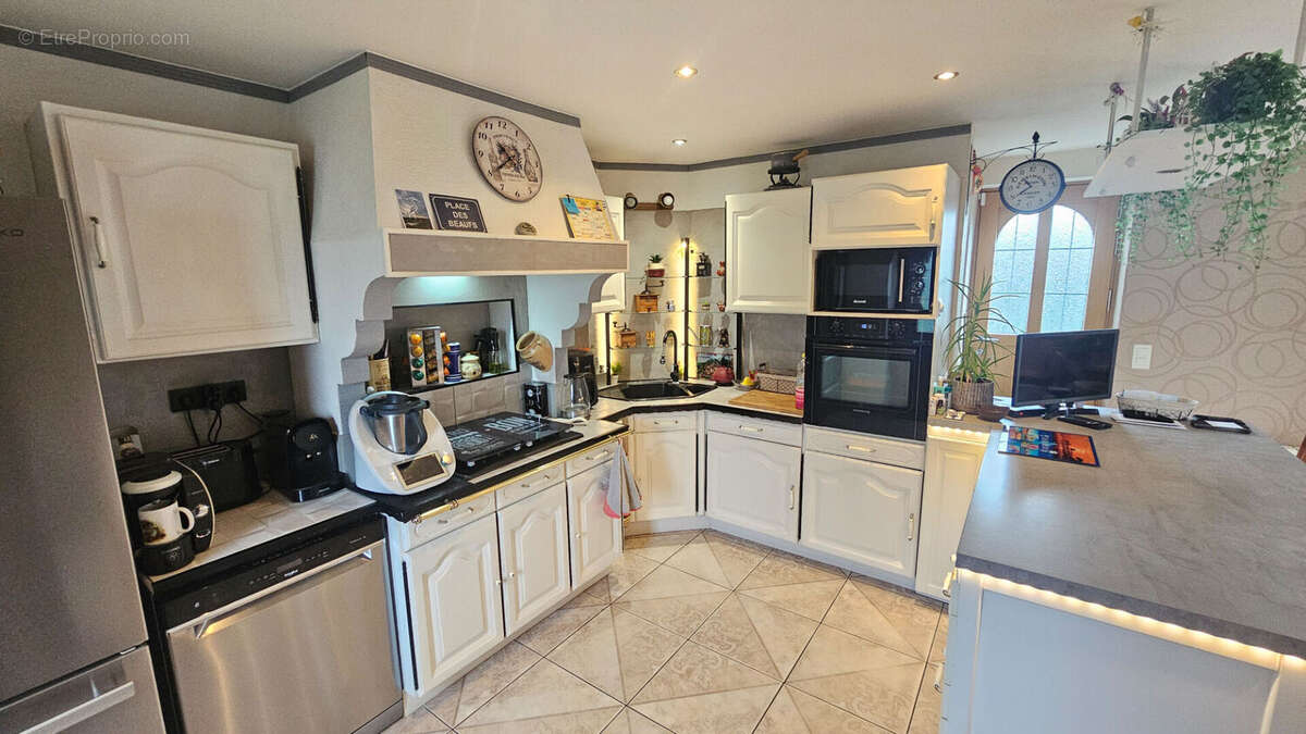 Maison à SAINT-MALO-DE-GUERSAC