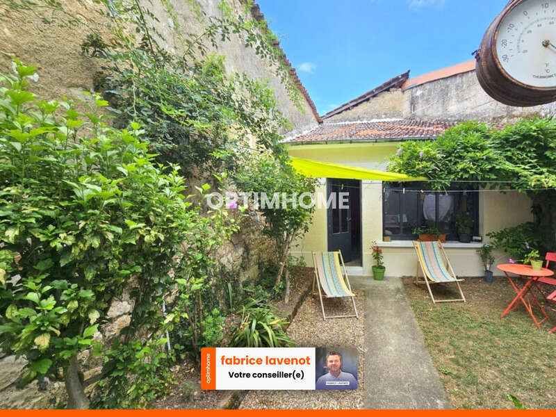 Maison à LA ROCHEFOUCAULD