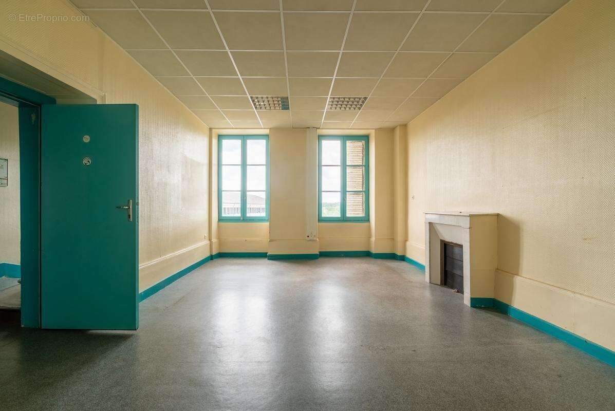 Maison à LA SOUTERRAINE