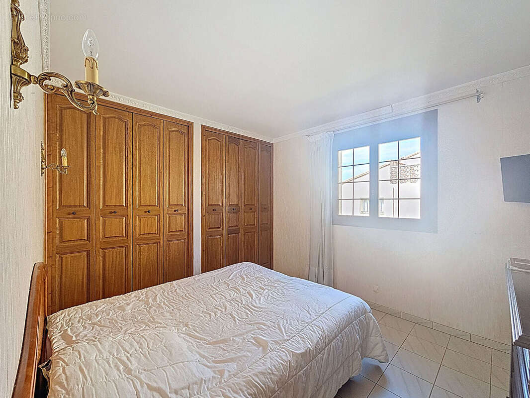 Maison à SAINT-CYPRIEN