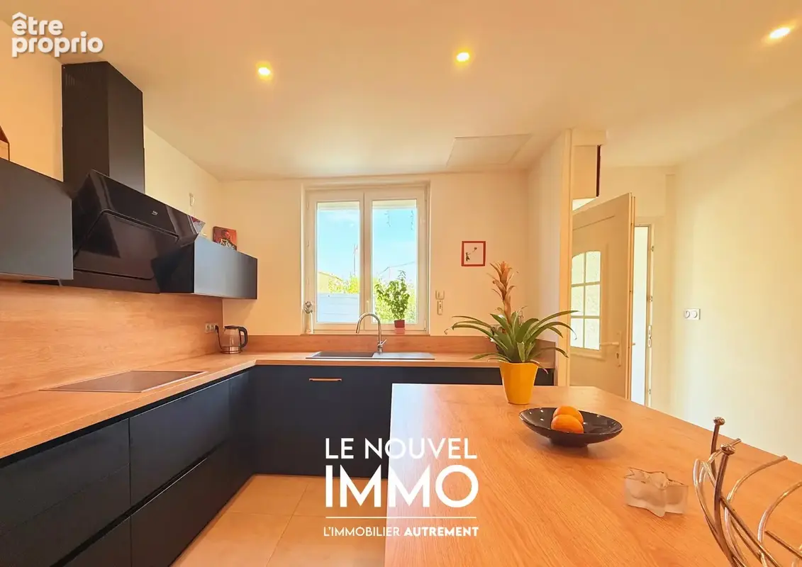 Maison 5 pièces 122 m² à vendre à Chateauneuf-Les-Martigues (13220) - photo 7