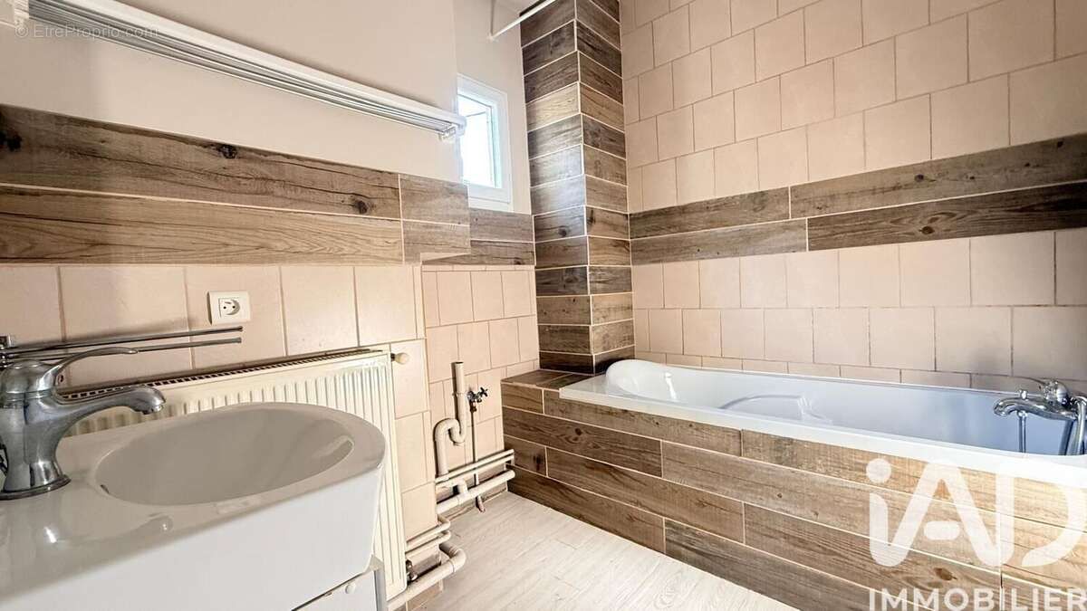 Photo 5 - Appartement à GUEUGNON