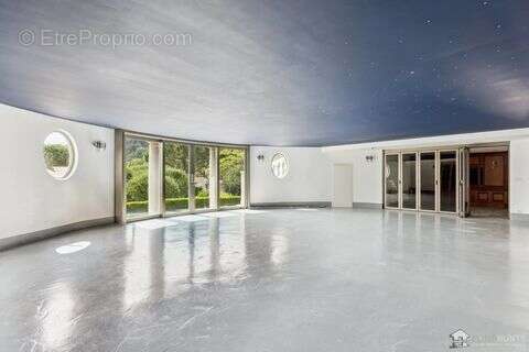 Maison 370 m² à Villefranche-Sur-Mer  - photo 3