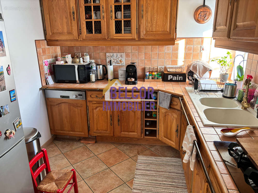 Maison à BROMEILLES