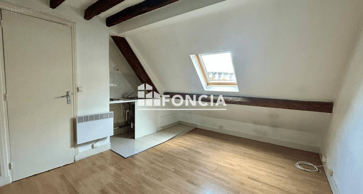 Appartement à PARIS-11E