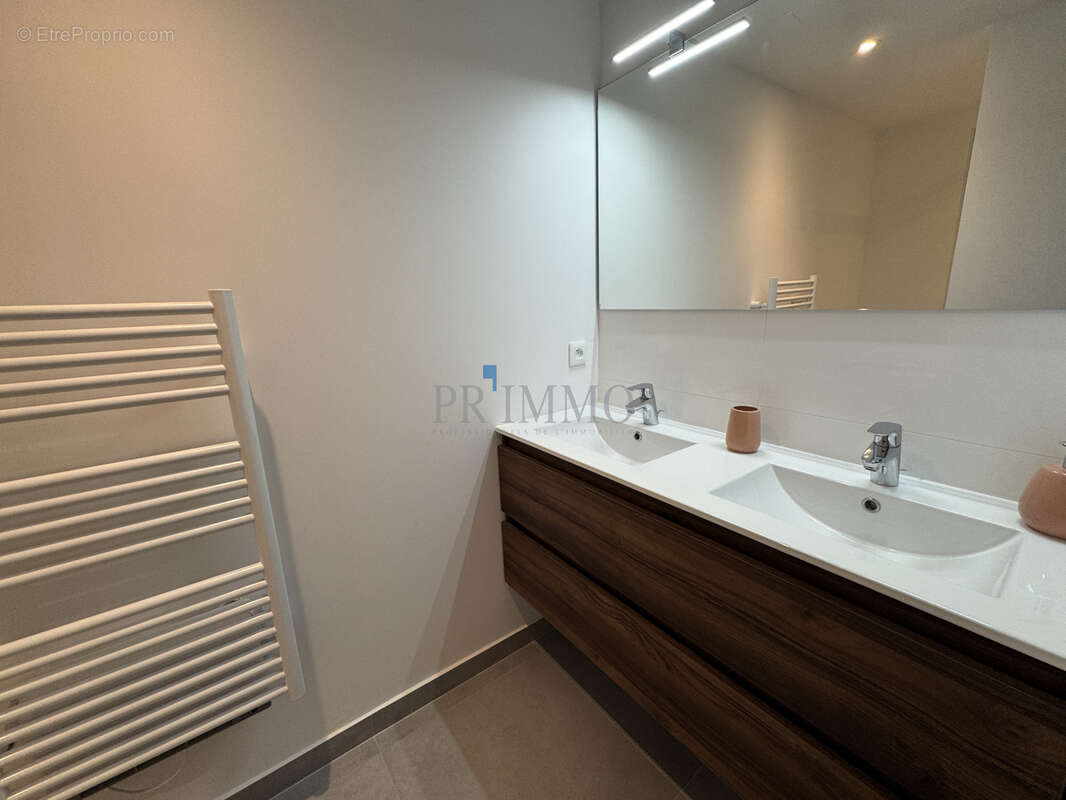 2 appartements rénovés avec vue mer - photo 17