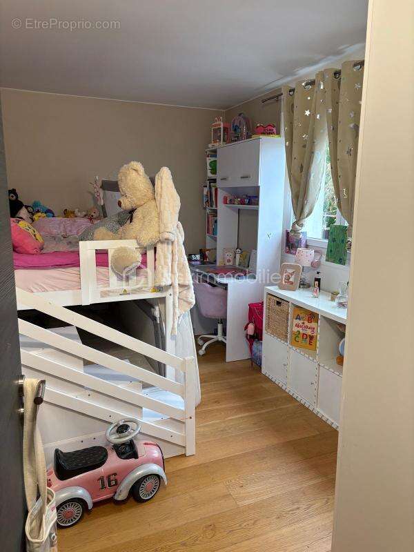 Appartement à RUEIL-MALMAISON