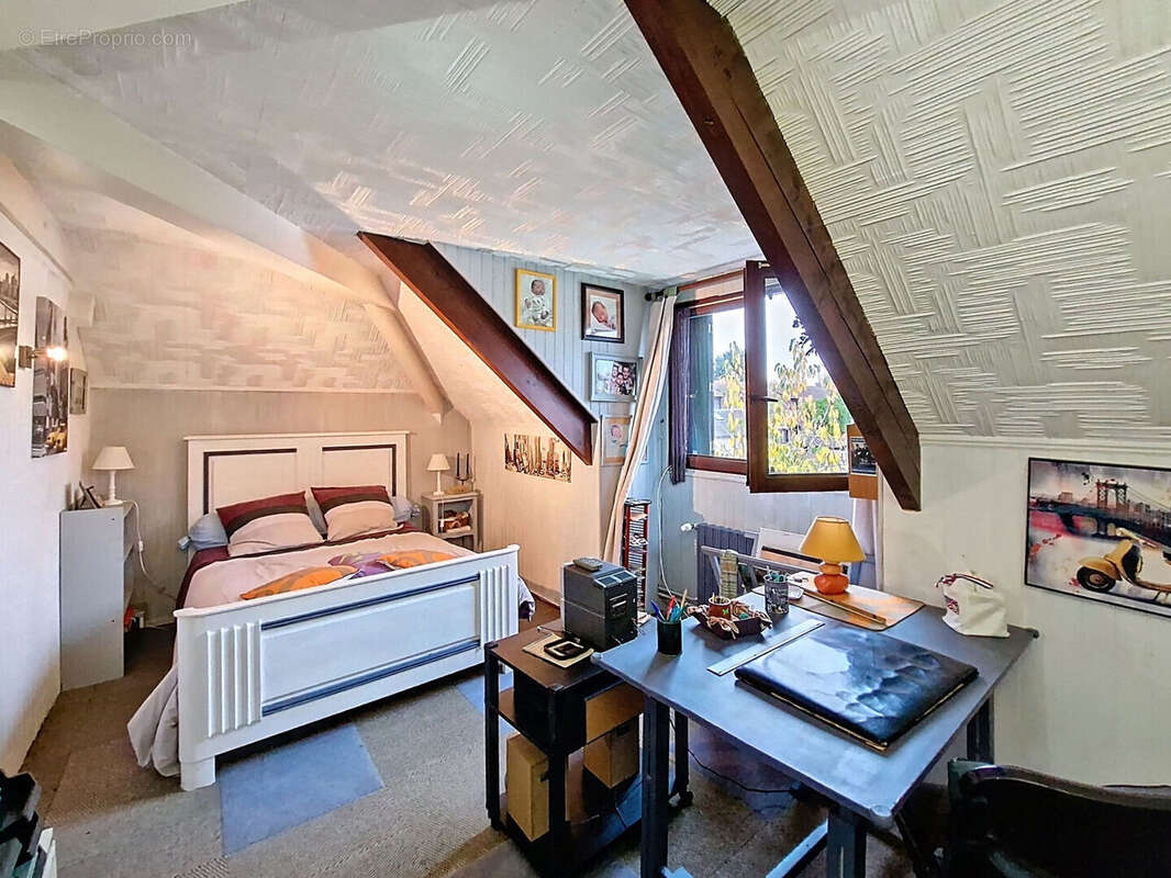 Maison à SAINT-CLAIR-SUR-EPTE