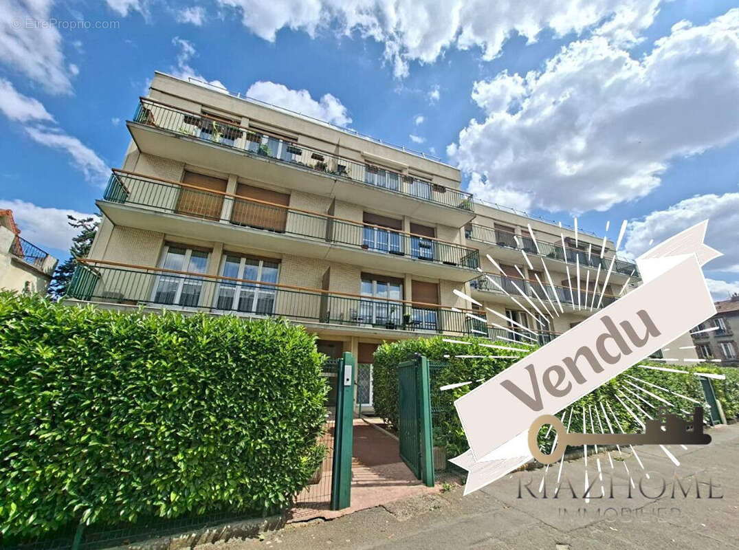 Appartement à LE BOURGET