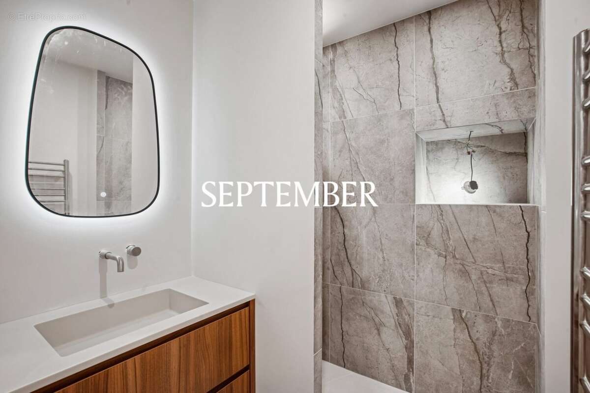 Appartement à PARIS-4E