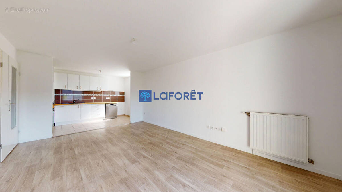 Appartement à MORANGIS