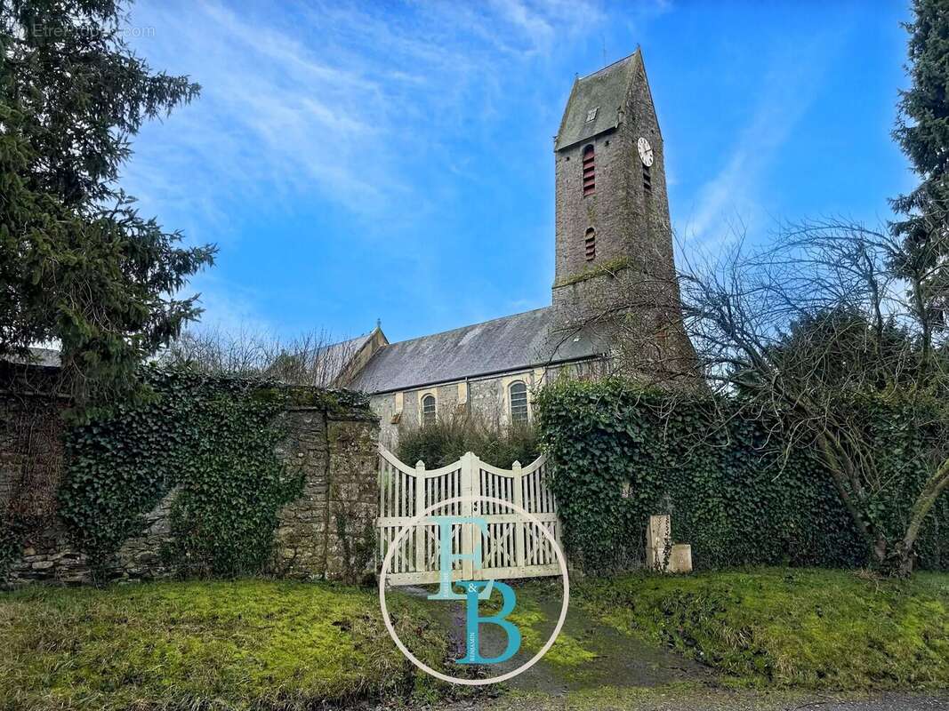 Terrain à VILLERS-BOCAGE