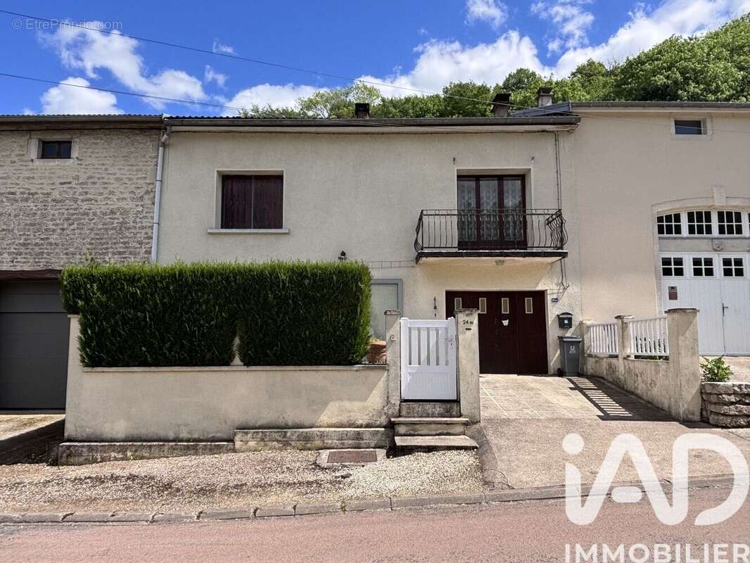 Maison 169 m² à Lanques-Sur-Rognon  - photo 2