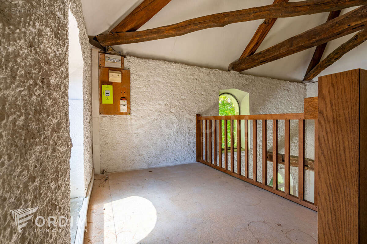 Maison à L'ISLE-SUR-SEREIN