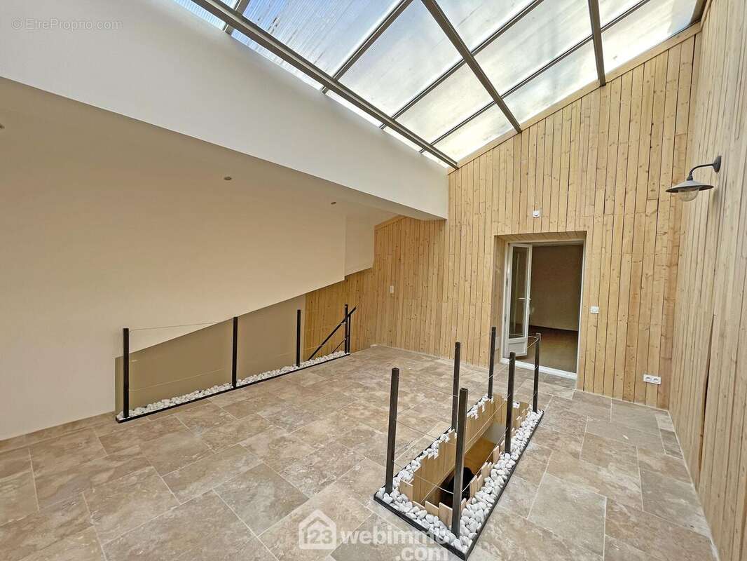 Appartement 106 m² à L'isle-Sur-La-Sorgue  - photo 46