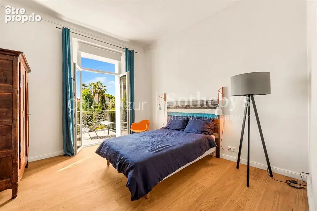 Cannes Petit Juas, villa Belle Époque de six chambres avec piscine - photo 17