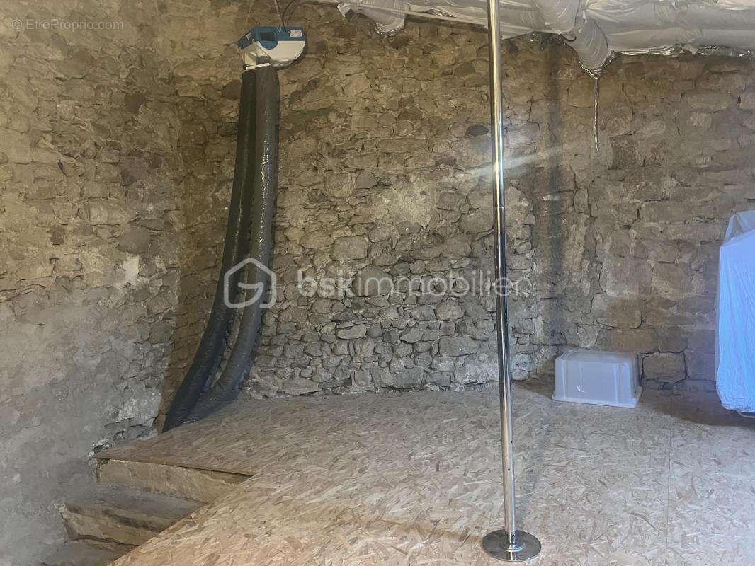 Maison à MAGALAS