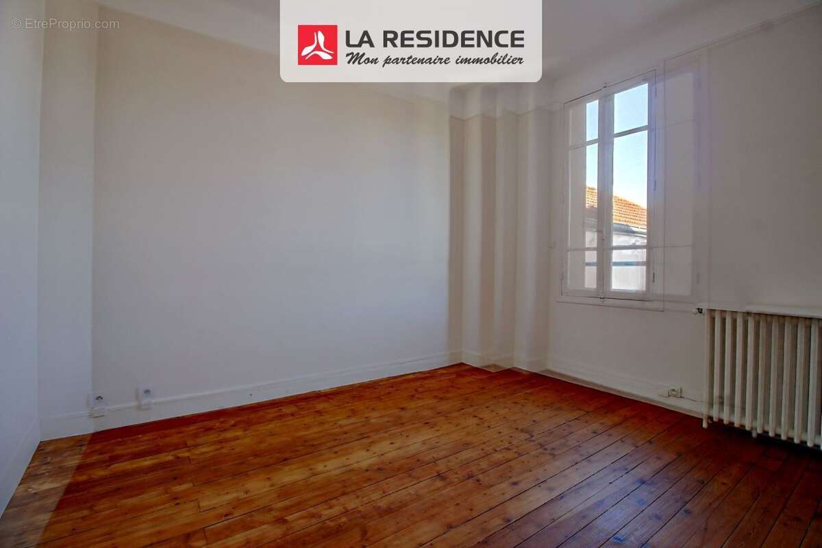 Maison à SARTROUVILLE