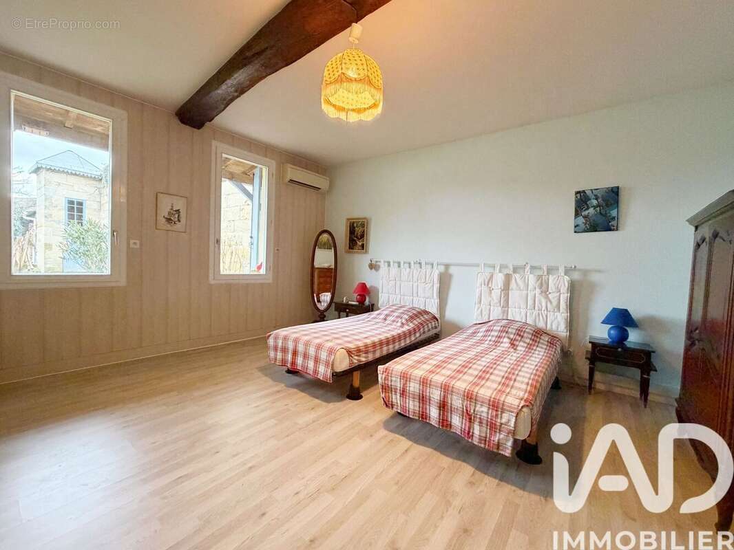 Photo 7 - Maison à SAINT-MEDARD-DE-GUIZIERES