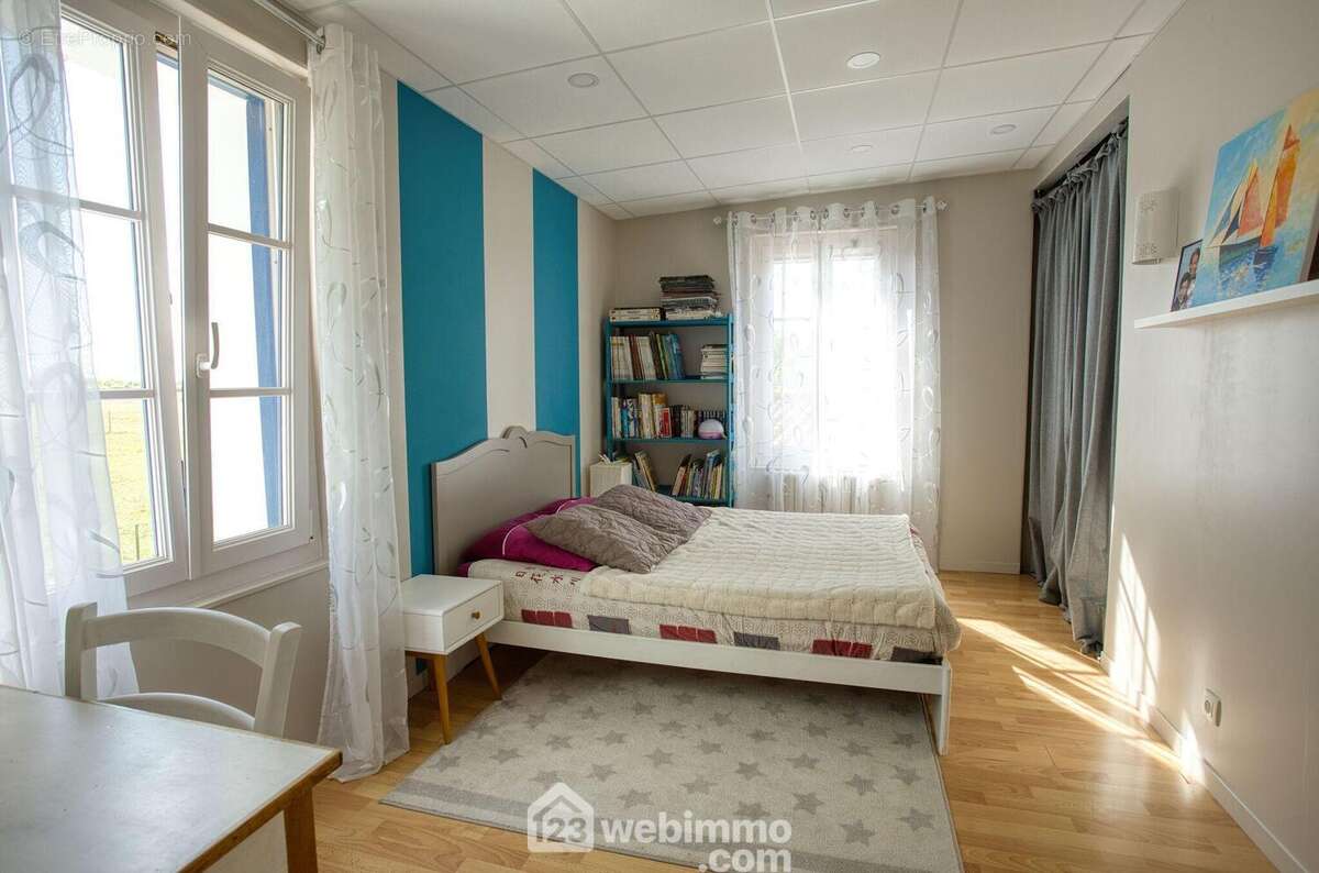 Maison à DOMPIERRE-SUR-MER