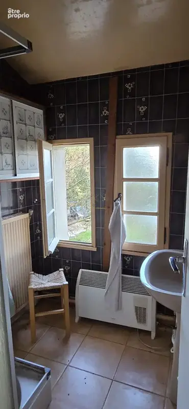 GIGNAC proche du centre - Grande villa 7 pièces sur 942m2 de terrain - photo 12