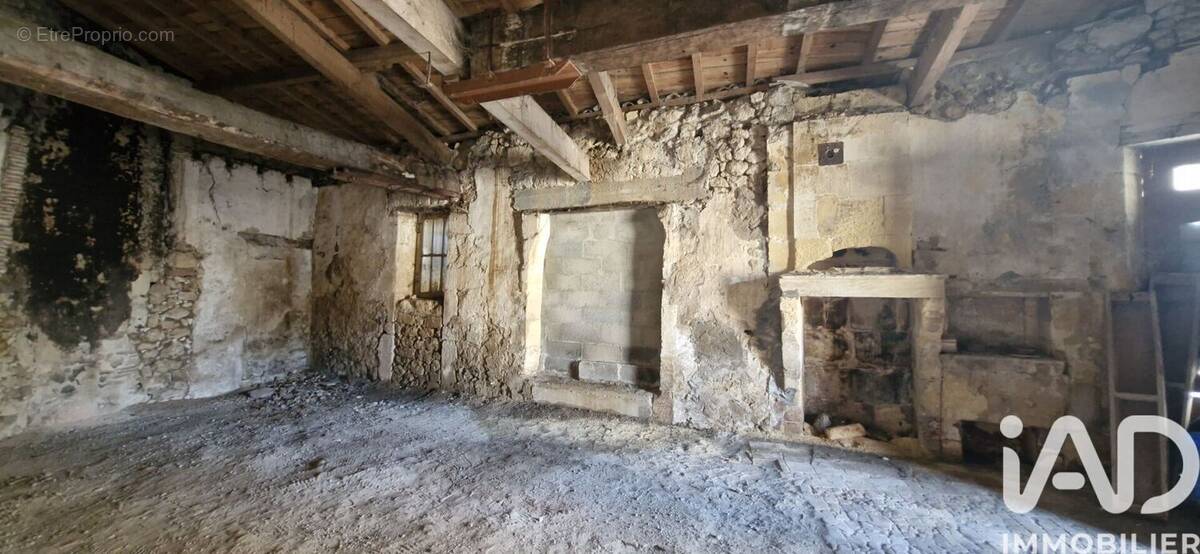 Appartement 51 m² à Pujols  - photo 1