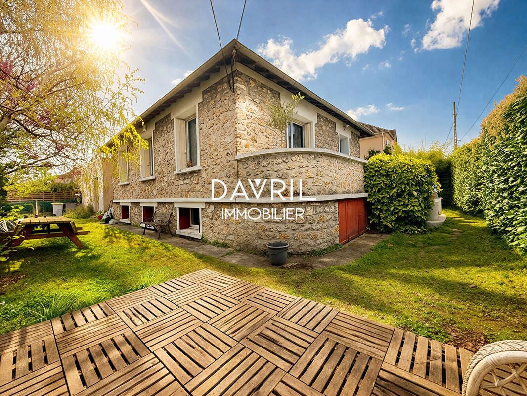 Maison à CONFLANS-SAINTE-HONORINE