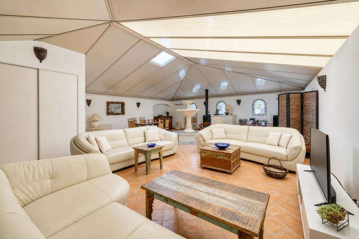 Maison d'exception de 307 m² avec piscine - photo 17