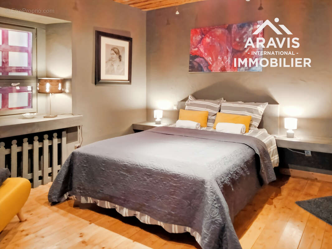 Maison à ARACHES-LA-FRASSE